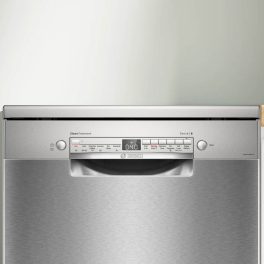 Bosch SMS6IKI01I, 14 Place Dishwasher with Wi-Fi, Steam, Dosage Assist and Rackmatic, Silver Inox