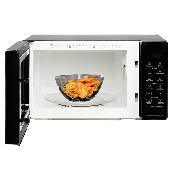 Whirlpool Magicook Pro 20SE, 20 Litre Solo Microwave Oven with 5 Power Level and Auto Clean Technology, Black